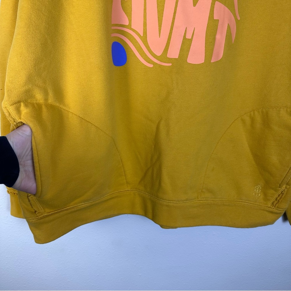 FREE PEOPLE Movement Boho Granola Hip Women M Yellow Logo Metti Crew Sweatshirt - Picture 7 of 10